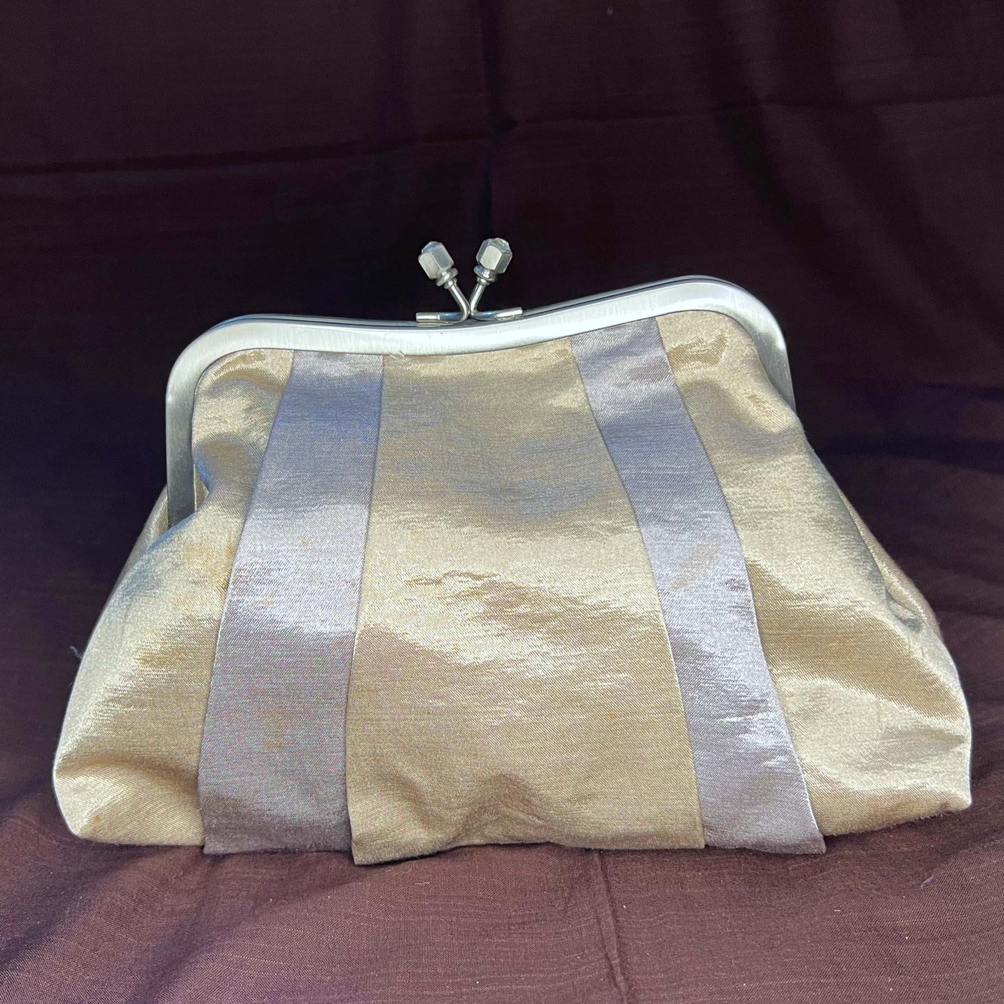 Bath&Body Classic Clutch gold & silver clutch