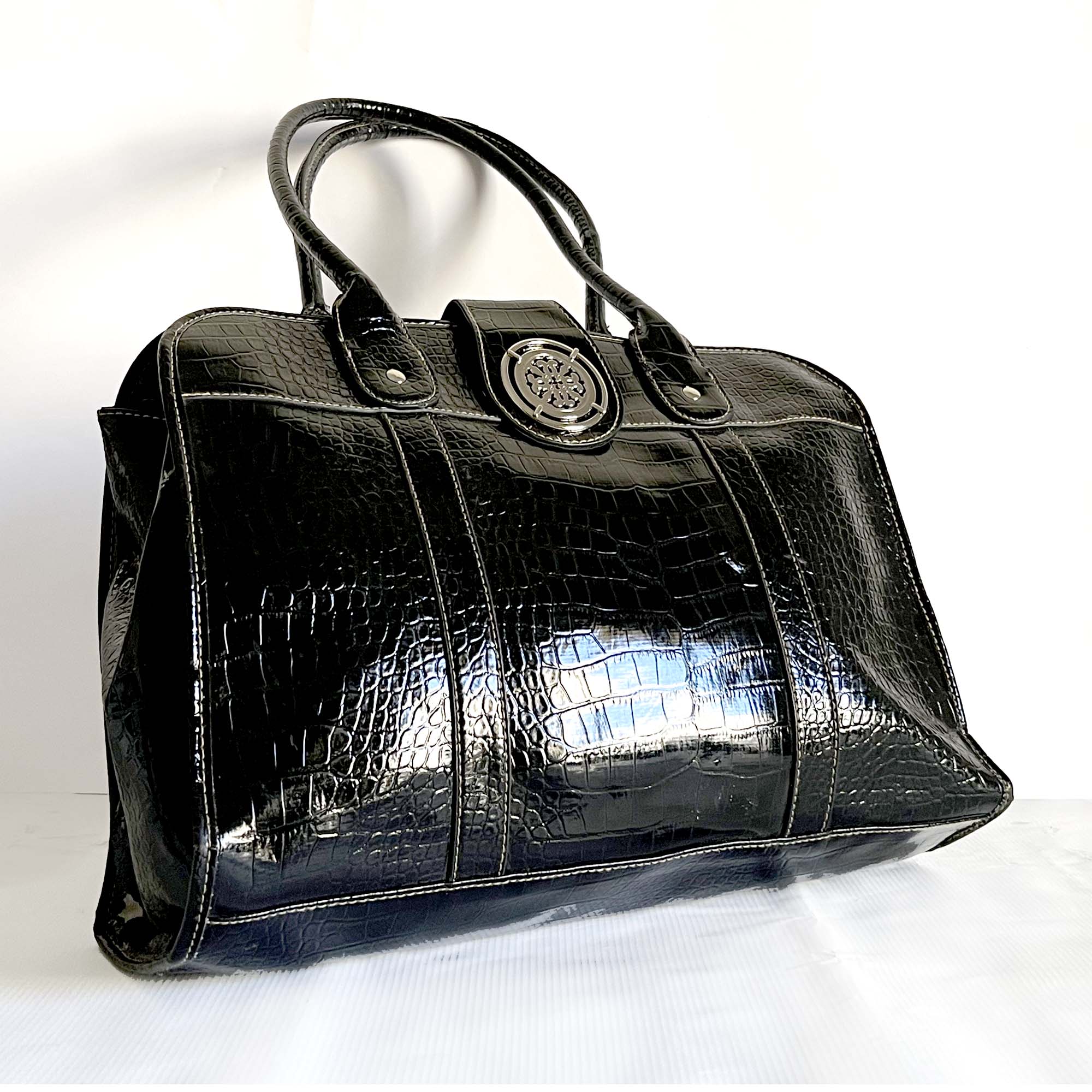 black tote 01